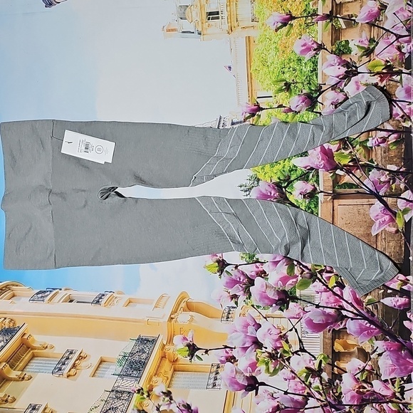 Blanqi Hipster Contour Gray Leggings Size Small Maternity NWT - Picture 8 of 8